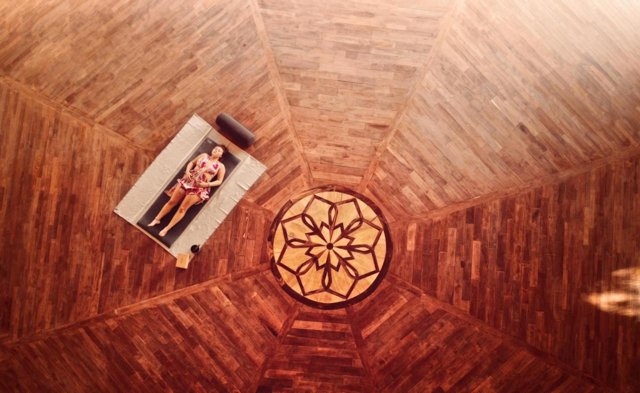 ホテル Alaya Yoga & Surf & Retreat プラヤ・ベナオ エクステリア 写真