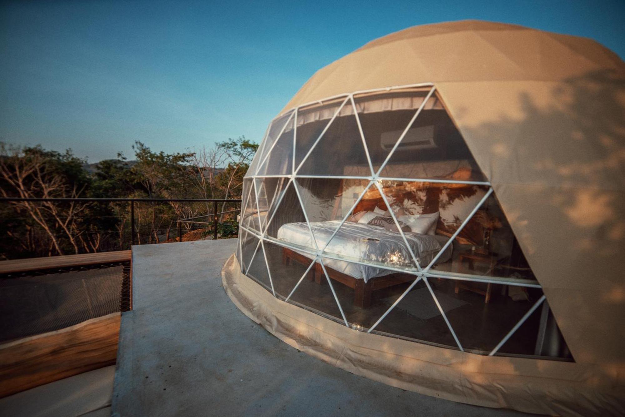 ホテル Alaya Yoga & Surf & Retreat プラヤ・ベナオ 部屋 写真