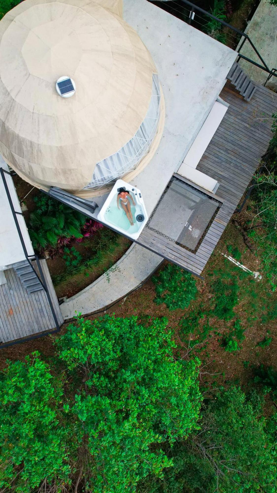 ホテル Alaya Yoga & Surf & Retreat プラヤ・ベナオ 部屋 写真