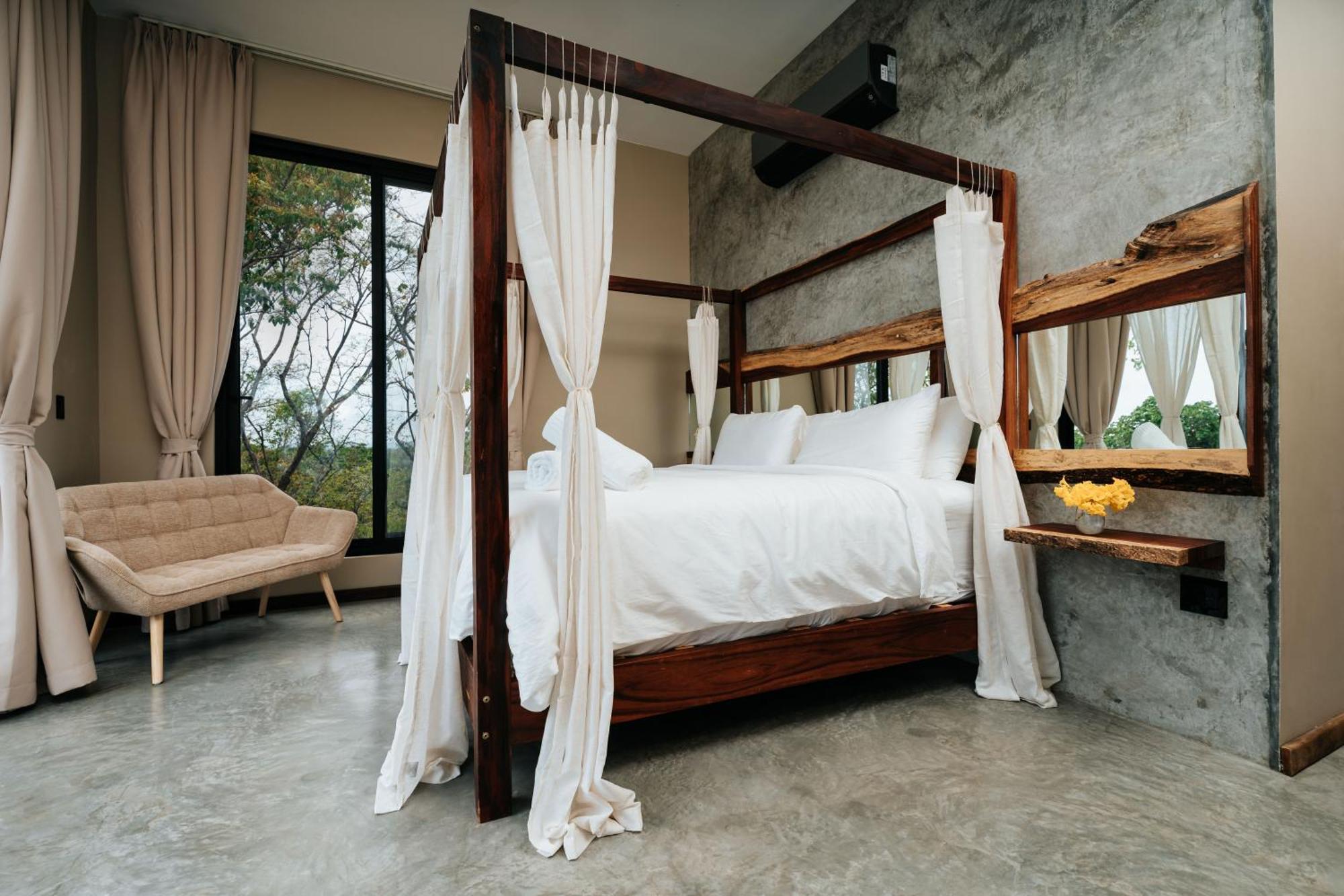 ホテル Alaya Yoga & Surf & Retreat プラヤ・ベナオ エクステリア 写真