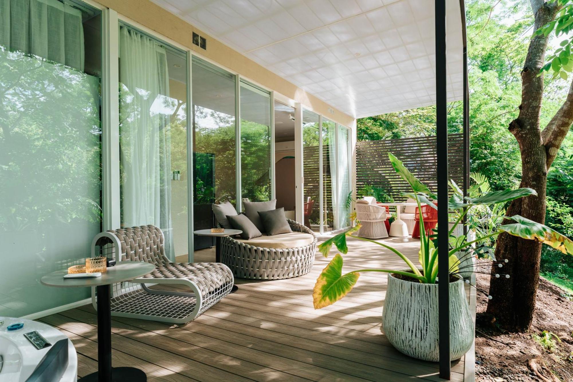 ホテル Alaya Yoga & Surf & Retreat プラヤ・ベナオ エクステリア 写真